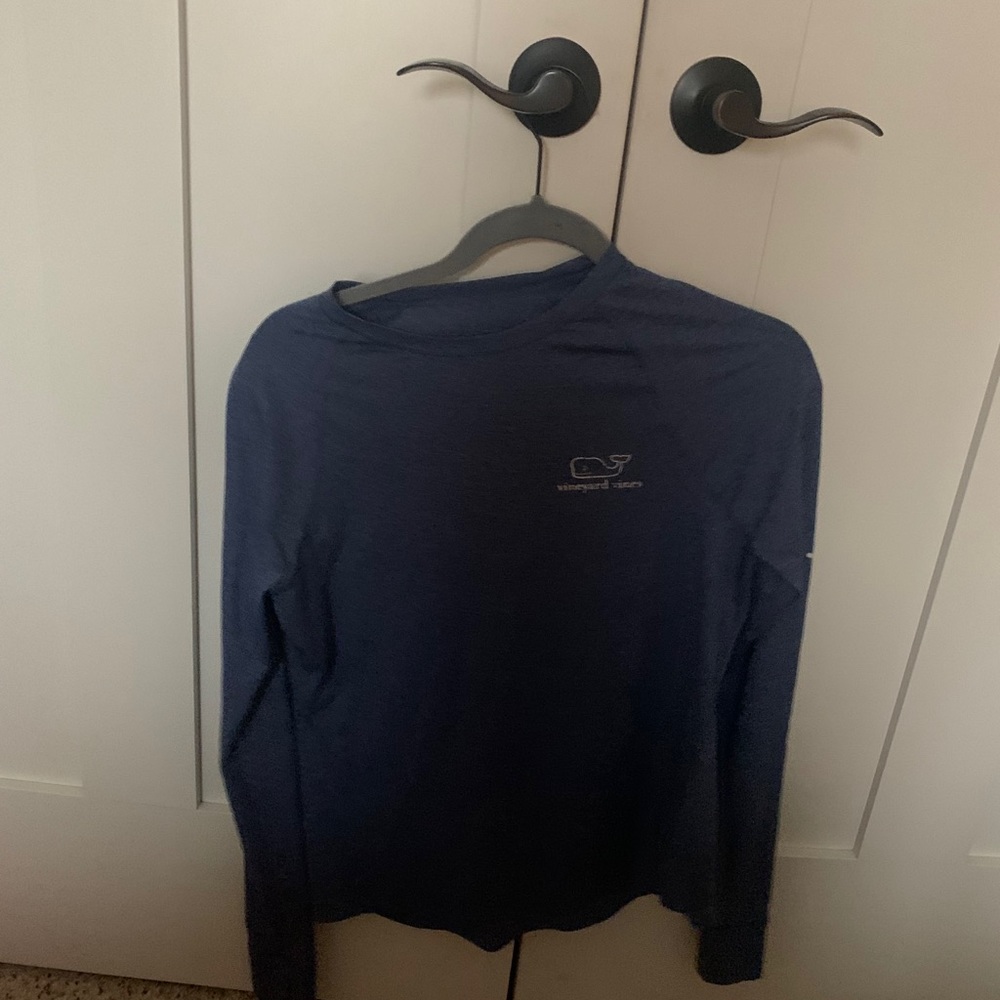Light blue vineyard vines long sleeve